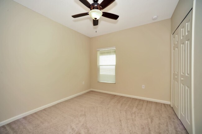 Building Photo - 1183 Musgrass Cir