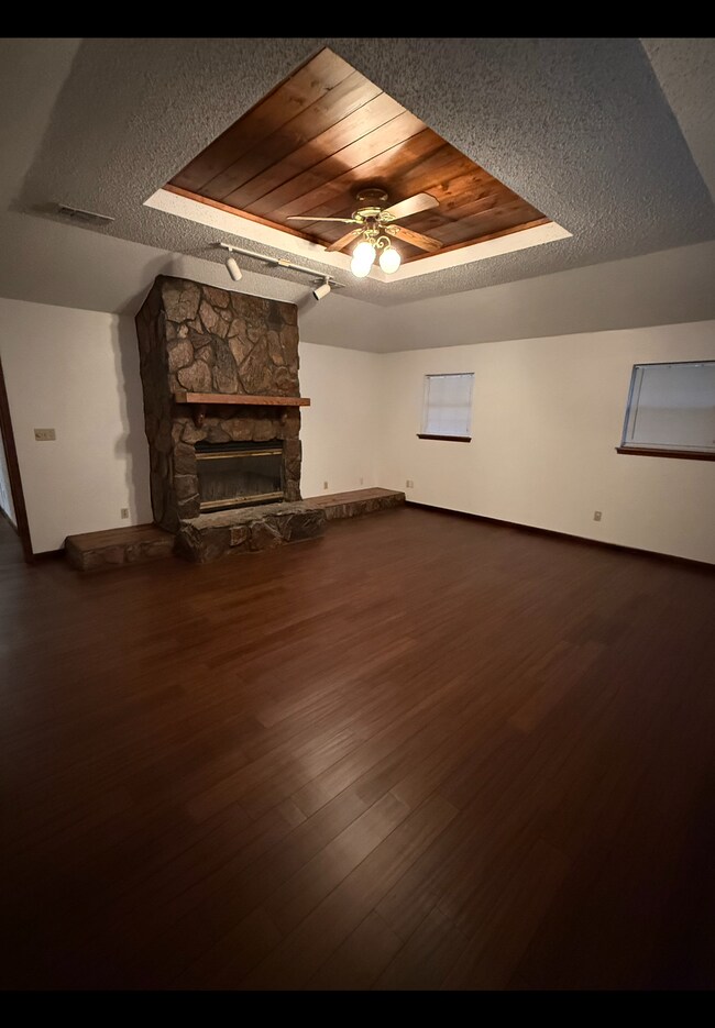 Building Photo - 3809 Addison Ave