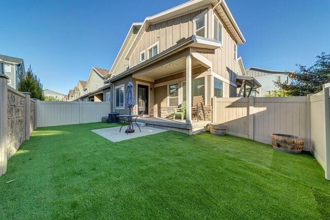 Building Photo - 845 Cannara Way