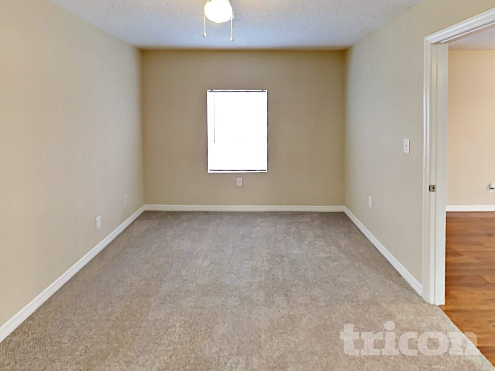 Building Photo - 7812 Tiburon Dr