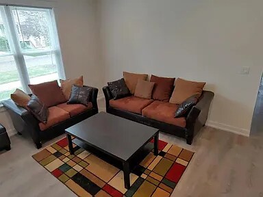 Building Photo - 4211 N Harding Ave