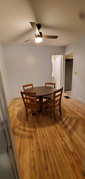 Dining room - 13 Center St