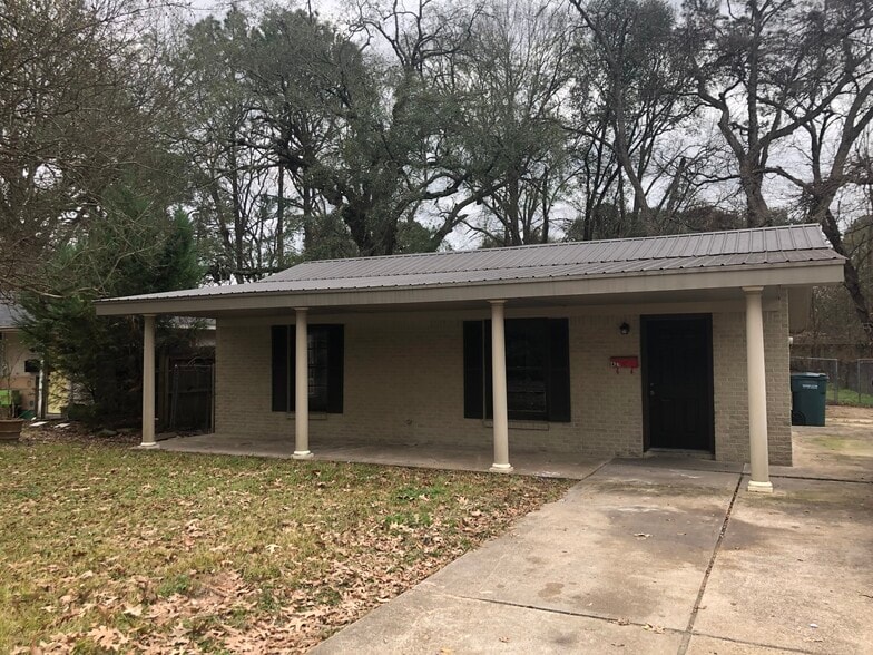 Building Photo - 421 Wilmuth St