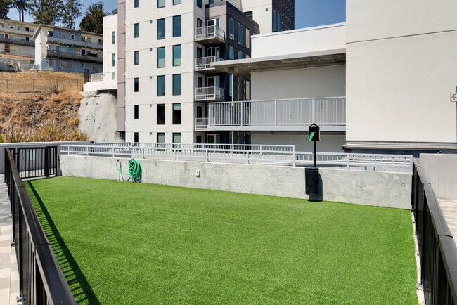 Building Photo - 1395 22nd St