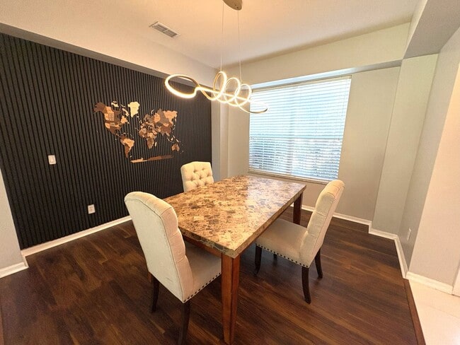 Building Photo - Available NOW!  Stunning 5-Bedroom Home in Gated Avalon Lakes Community