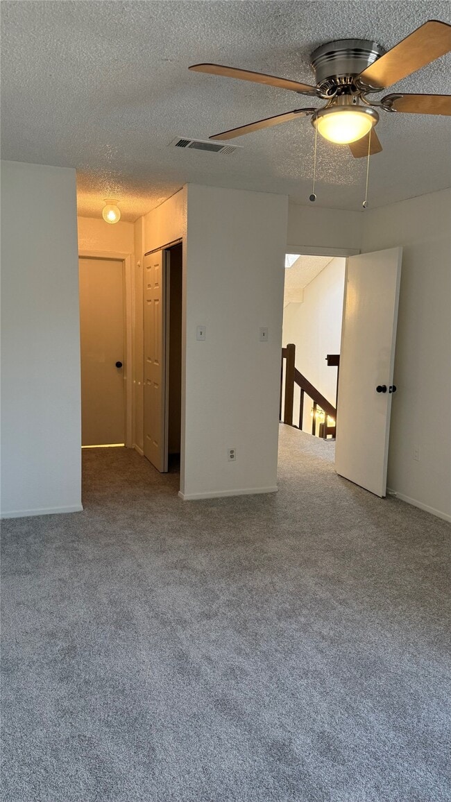 Building Photo - 12922 Wirevine Ln