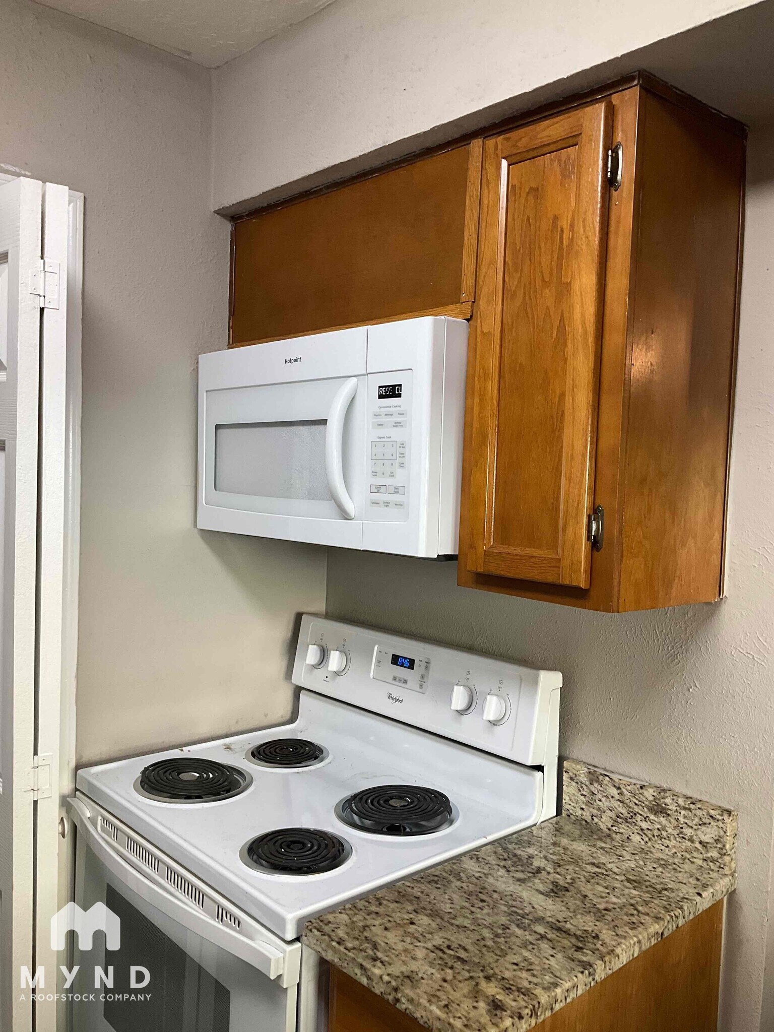 Building Photo - 1819 Briarcreek Blvd