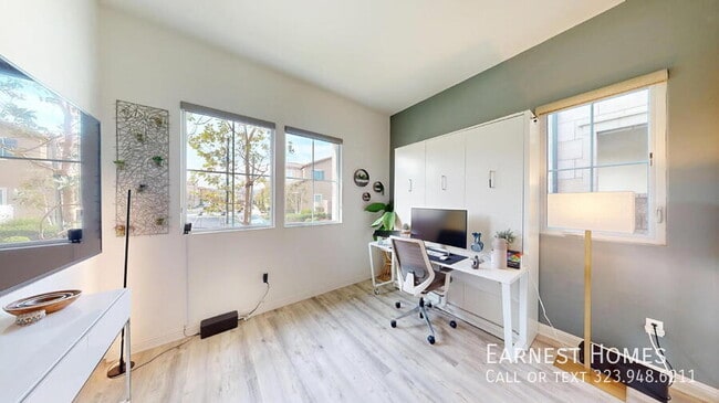 Building Photo - 20607 W Chestnut Cir