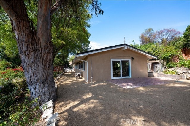 Building Photo - 12 Martingale Dr