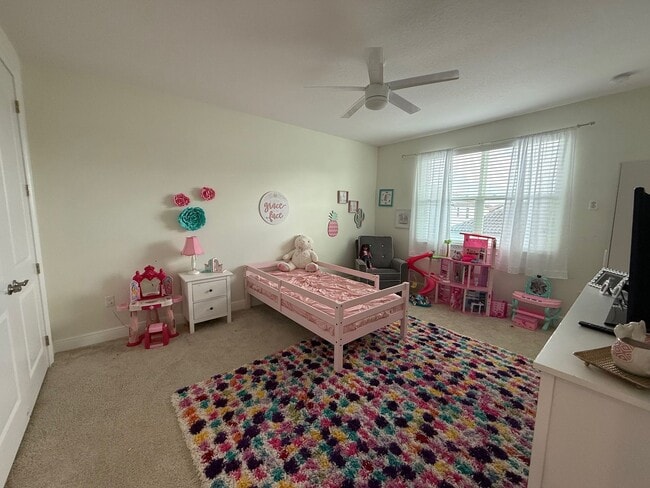 Building Photo - 7 bedroom/6 bath Dr. Phillips Home