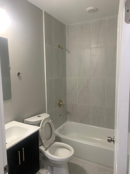 Building Photo - 3320 Wharton St