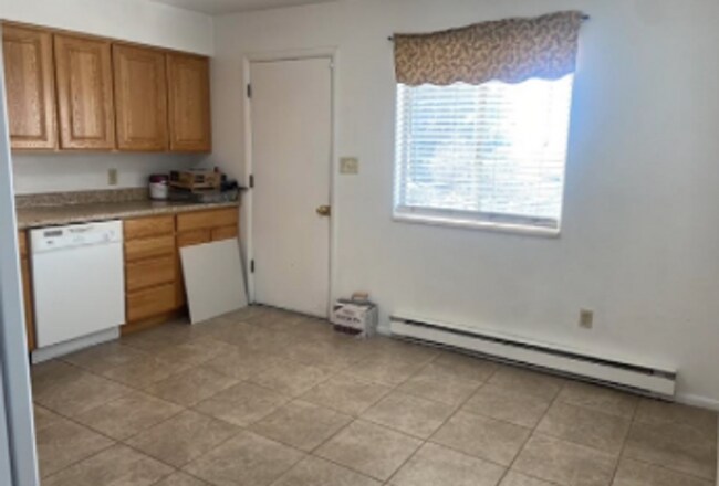 Building Photo - Vonk Cherry Hill