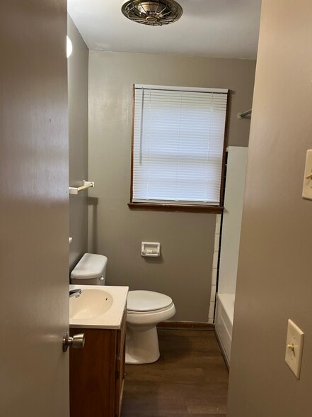 Building Photo - 2608 Jenkins St