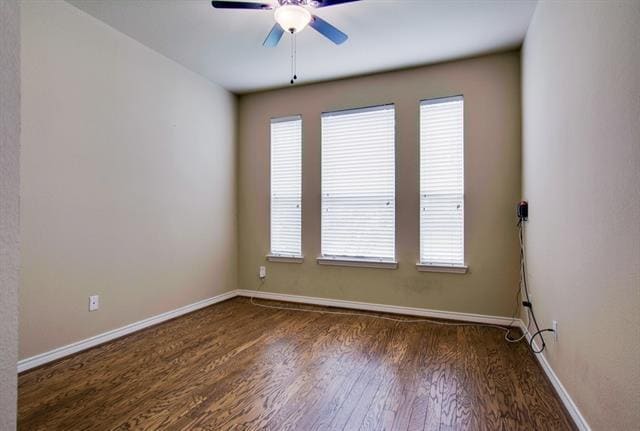 Building Photo - 3008 Chippenham Dr