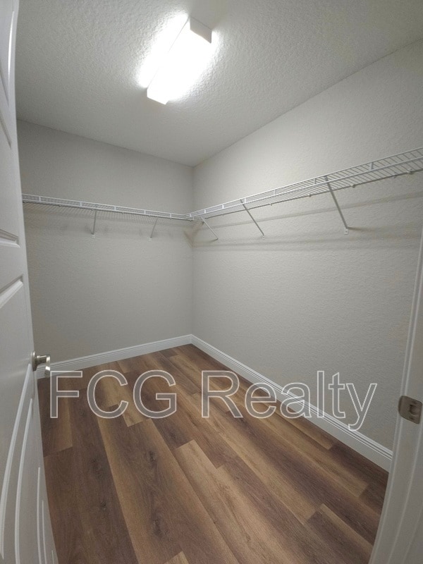 Building Photo - 9379 N Sandree Dr