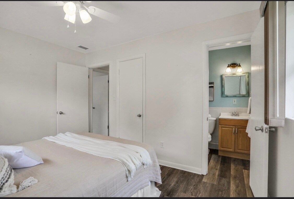 Building Photo - 108 Dellwood Ave