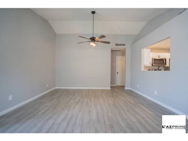 Building Photo - A Rare Treasure in Radiant Peoria, This En...