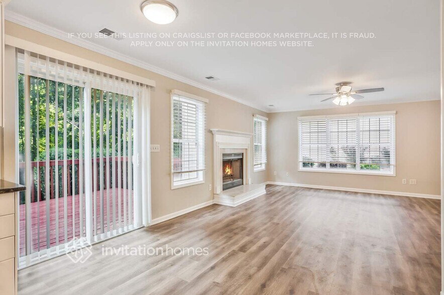 Building Photo - 2645 Abbots Glen Dr NW