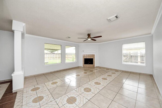 Building Photo - 4310 Lucas Trace Ct