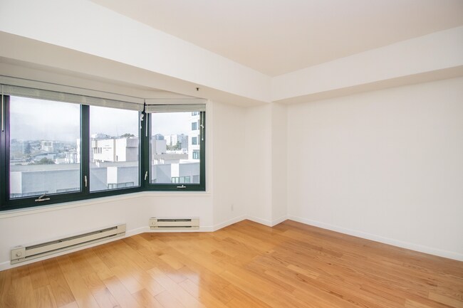 Building Photo - Updated One Bedroom Condo at Opera Plaza | AMSI | Alexandr Metlinski