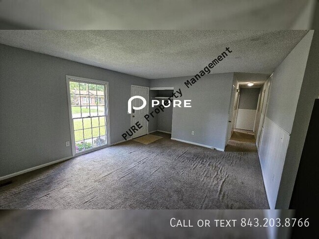 Building Photo - 364 Holly Ave