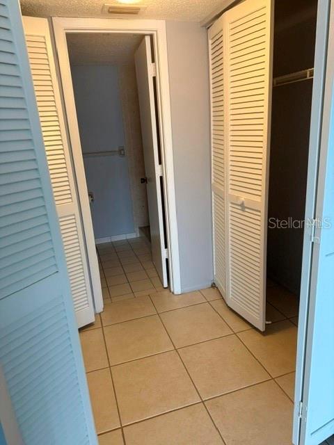 Building Photo - 1400 Mineo Dr