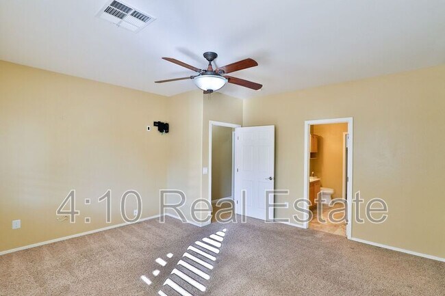 Building Photo - 2695 E Harrison Ct
