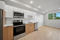 Building Photo - 3727 Baring St