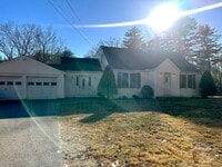 Building Photo - 87 Scoville Rd