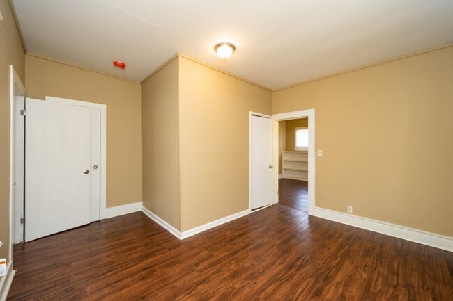 Building Photo - Rare Find Rock Creek – Space, Style & Storage!