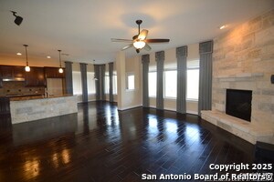 Building Photo - 18018 Maui Sands