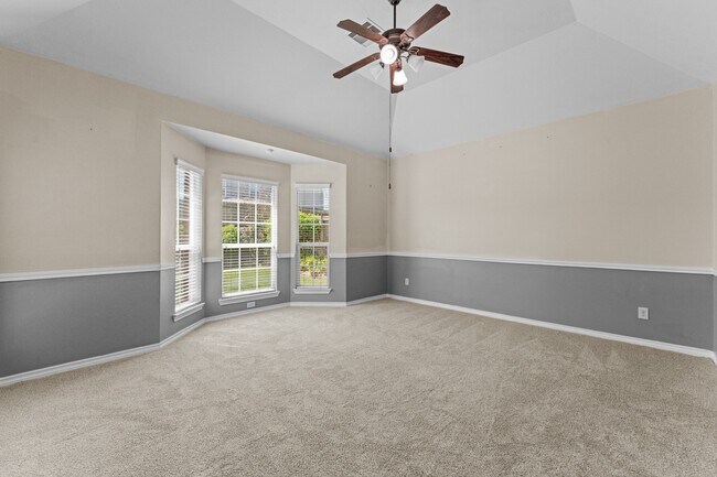 Building Photo - 20698 Oakhurst Meadows Dr