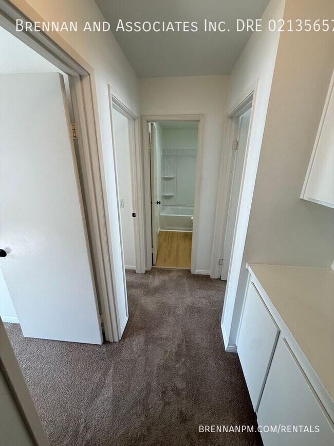 Building Photo - 7756 Nightingale Way