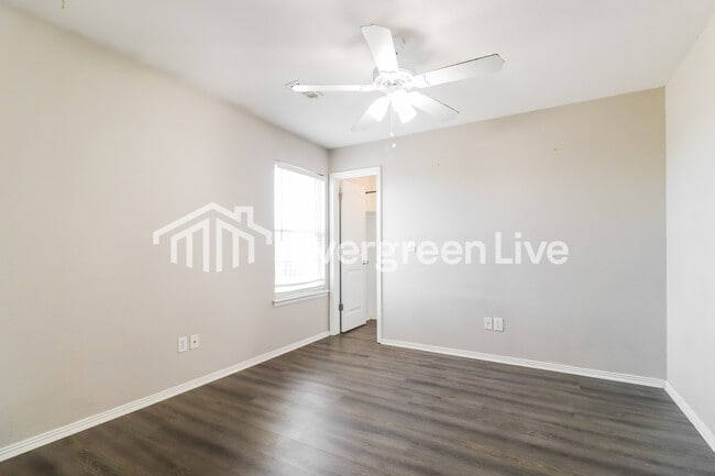 Building Photo - 4546 W Sweetgum Ln