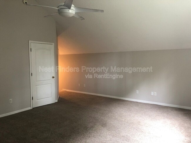 Building Photo - 12857 Chets Creek Dr N