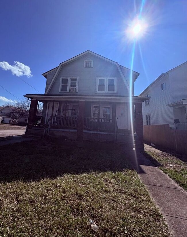 Building Photo - Charming 3 beds 1 baths in Columbus!