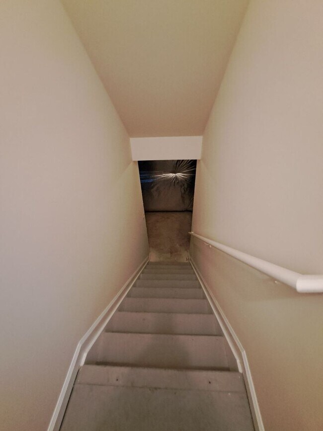 Building Photo - 17305 Madrillon Way