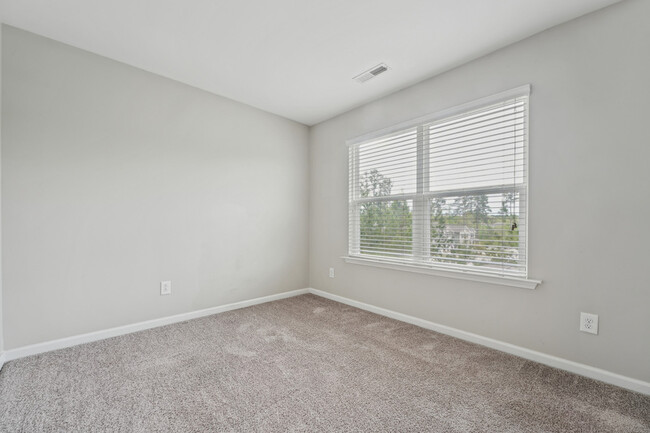 Building Photo - 3356 Bordwell Ridge Dr