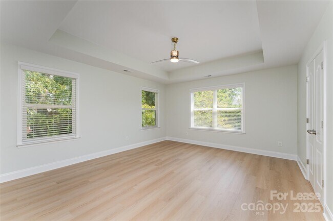 Building Photo - 139 Brackenbury Ln
