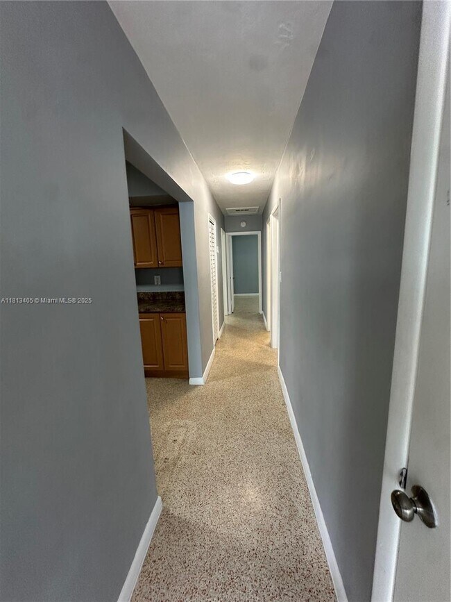 Building Photo - 8845 SW 21st Terrace