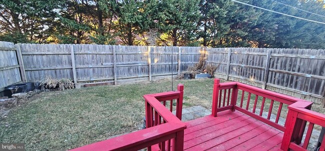 Building Photo - 225 Nottoway Dr