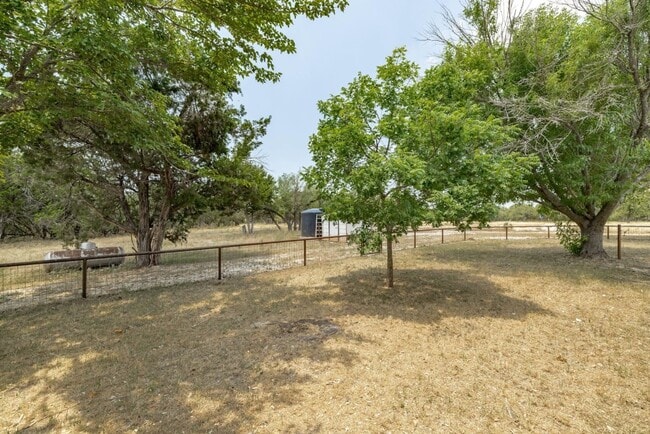 Building Photo - 12380 FM487