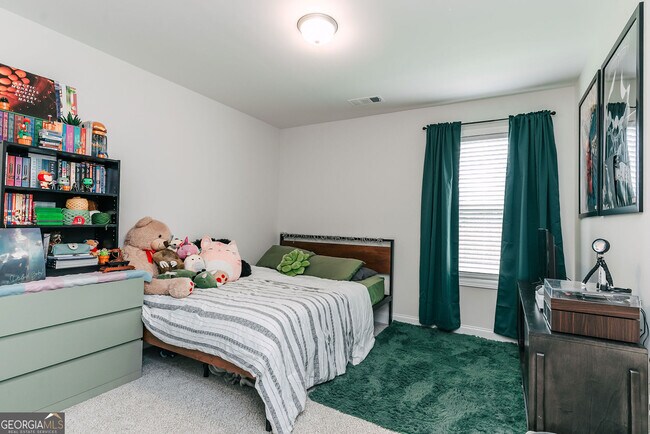 Building Photo - 207 Remington Dr