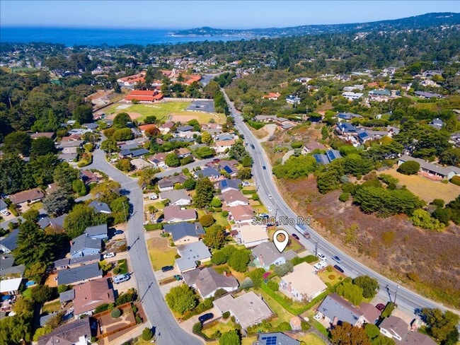 Building Photo - Three bedroom Carmel Home near ocean - Early May