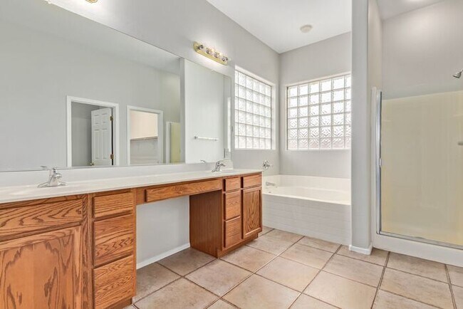 Building Photo - 3578 W Dancer Ln