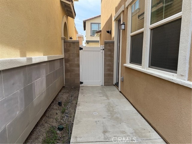 Building Photo - 6010 Sendero Ave