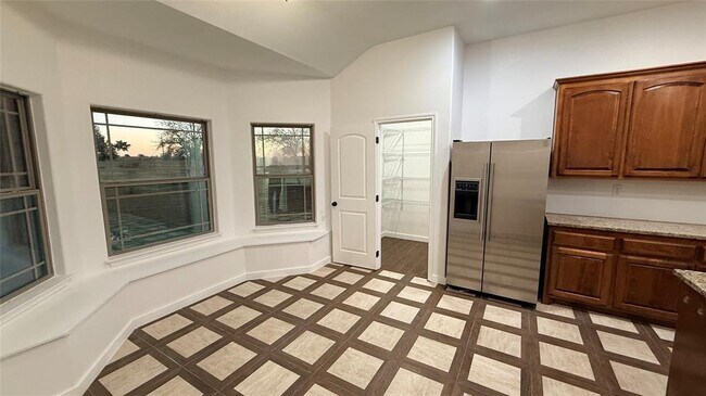 Building Photo - 5673 Solana Ranch Rd