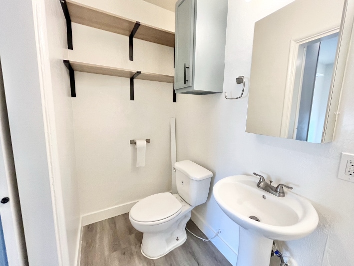 Building Photo - 6169 Coldwater Canyon Ave