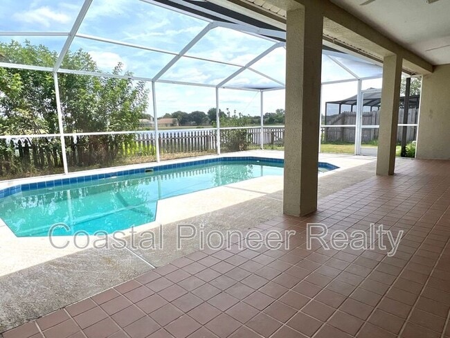 Building Photo - 1310 Lakehurst Way