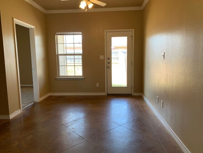 Building Photo - 3033 Palomino Trail